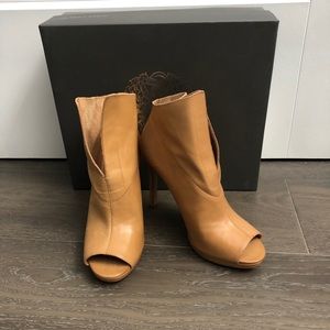 Vince Camuto heels